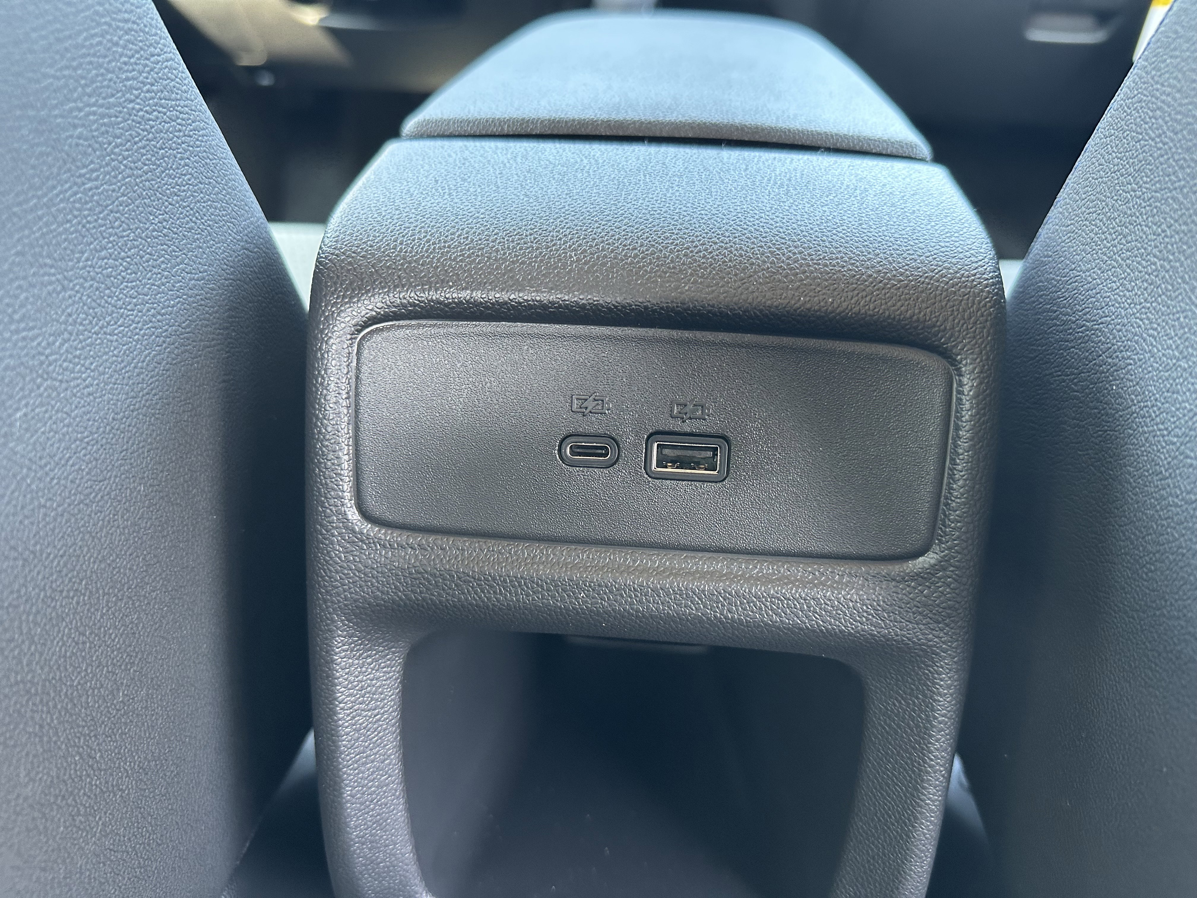 New 2025 Chevrolet Trax LT w/ Driver Confidence Package image 28