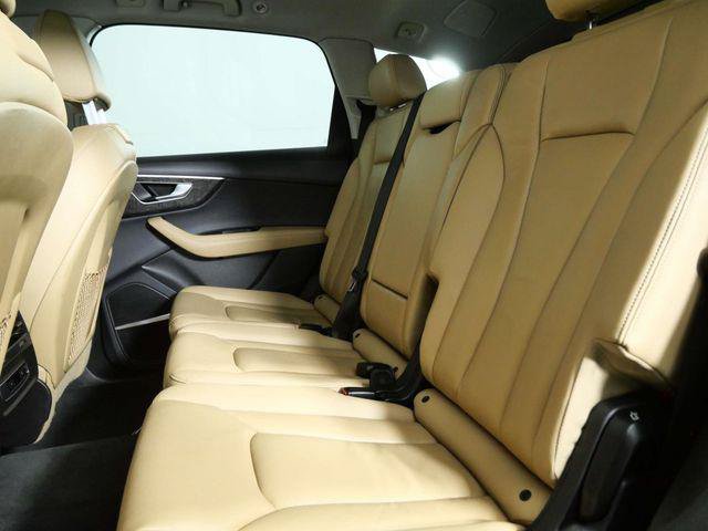 Used 2025 Audi Q7 3.0T Premium Plus AWD/4WD image 15