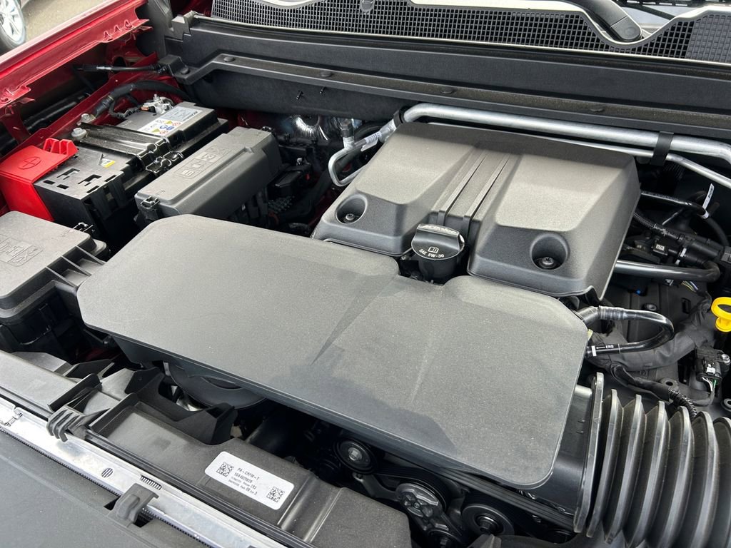 Used 2025 Chevrolet Colorado ZR2 w/ Technology Package image 30