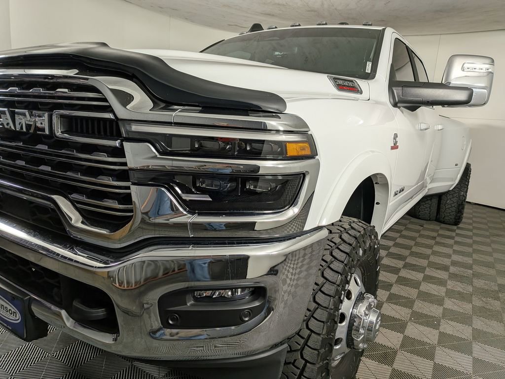 Used 2025 RAM 3500 Longhorn image 13