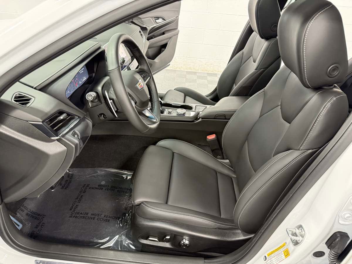 Used 2025 Cadillac CT4 V Blackwing w/ Driver Assist Package image 14