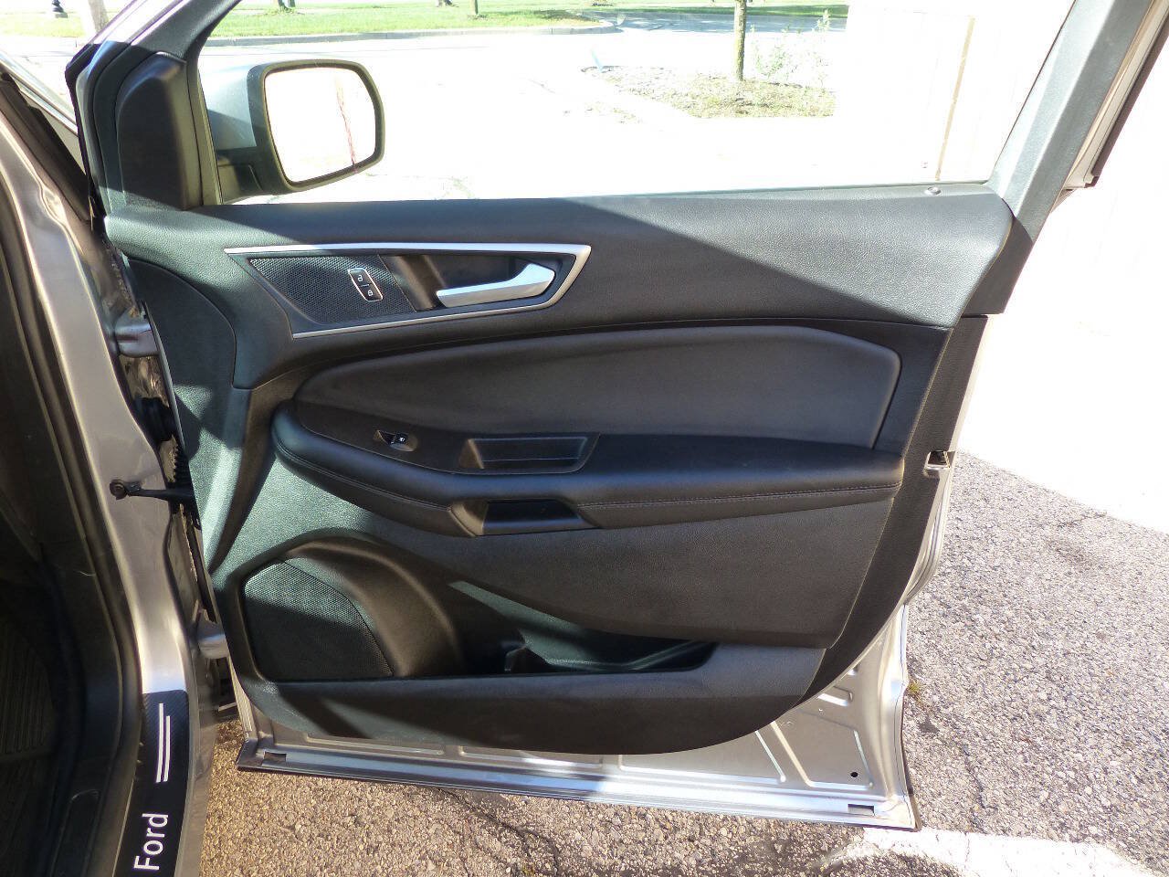 Used 2024 Ford Edge SEL w/ Convenience Package AWD/4WD image 42