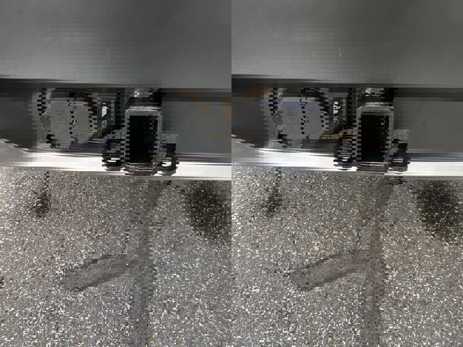 Used 2021 Ford Explorer XLT w/ Equipment Group 202A image 10