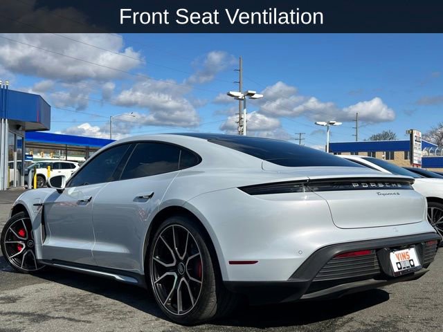 Used 2023 Porsche Taycan 4S w/ Premium Package image 17