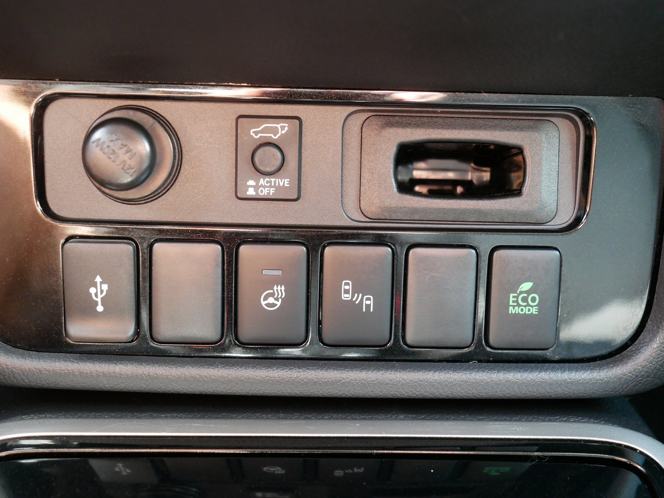 Used 2020 Mitsubishi Outlander GT AWD/4WD image 33
