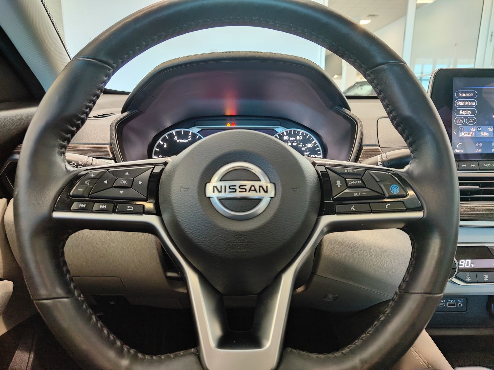 Used 2021 Nissan Altima 2.5 SL image 2