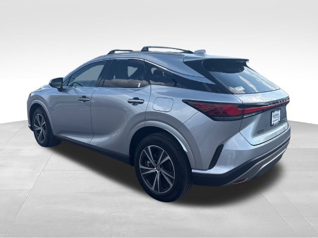 Used 2023 Lexus RX 350h w/ Accessory Package (2T) AWD/4WD image 3