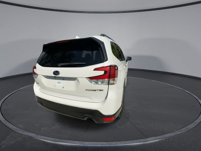 Used 2020 Subaru Forester Premium AWD/4WD image 7
