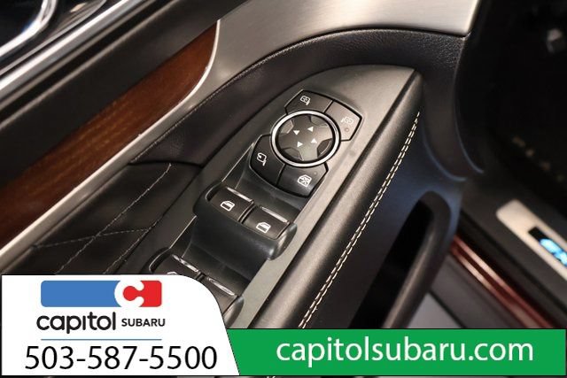 Used 2019 Ford Explorer Platinum AWD/4WD image 12