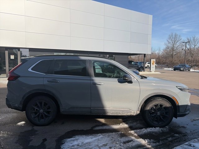 Used 2024 Honda CR-V Sport-L image 2