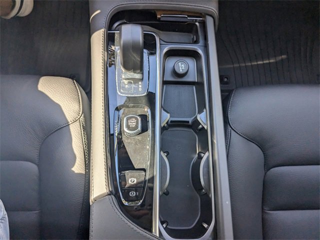 New 2025 Volvo XC90 B6 Plus w/ Protection Package Premier image 20