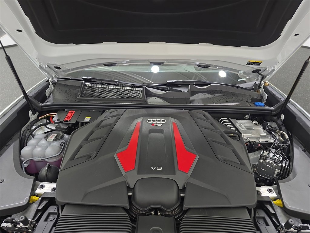 New 2026 Audi RS Q8 performance image 31