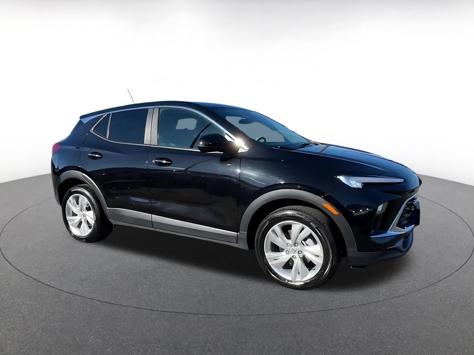 Used 2025 Buick Encore GX Preferred image 2