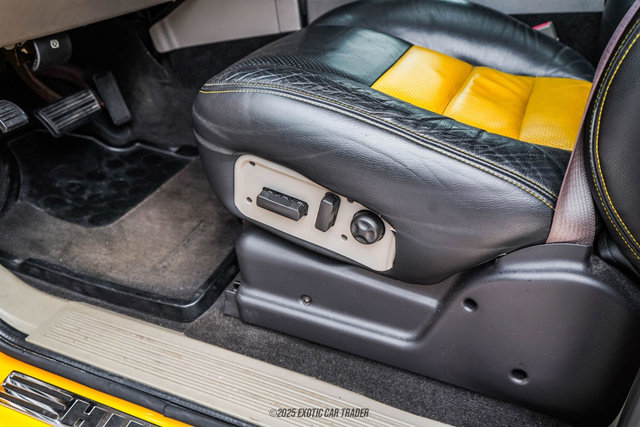 Used 2003 HUMMER H2 w/ Preferred Equipment Group image 60