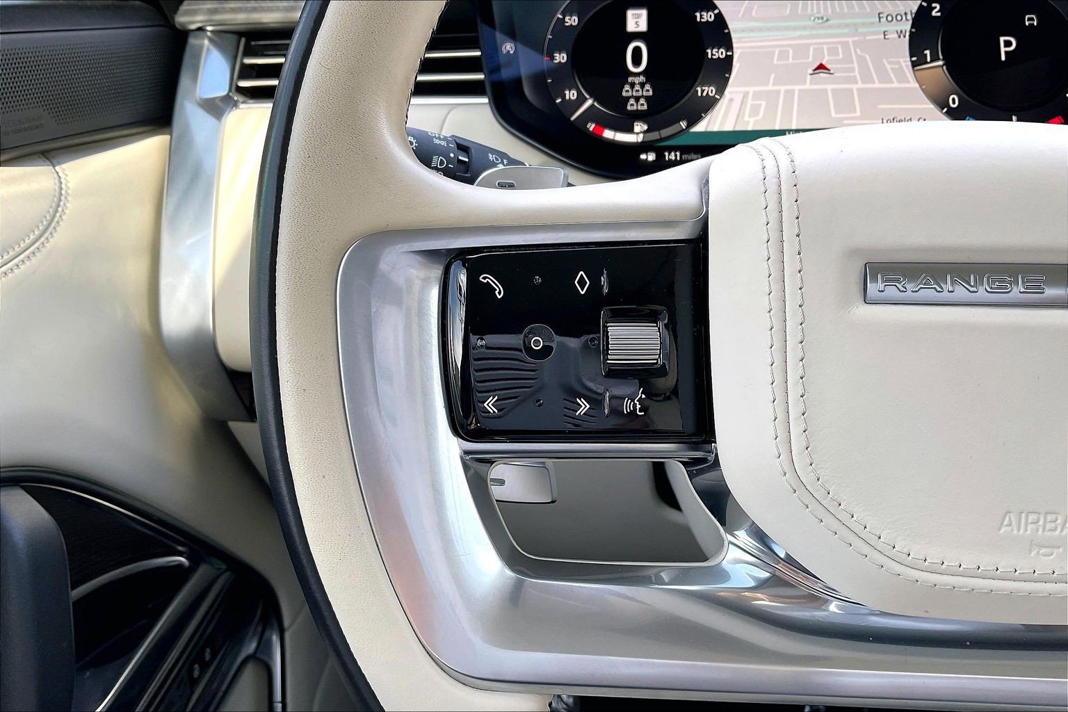 Certified 2023 Land Rover Range Rover Long Wheelbase Autobiography image 22