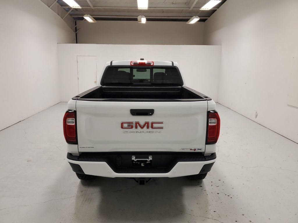 New 2025 GMC Canyon AT4 w/ AT4X Package image 3