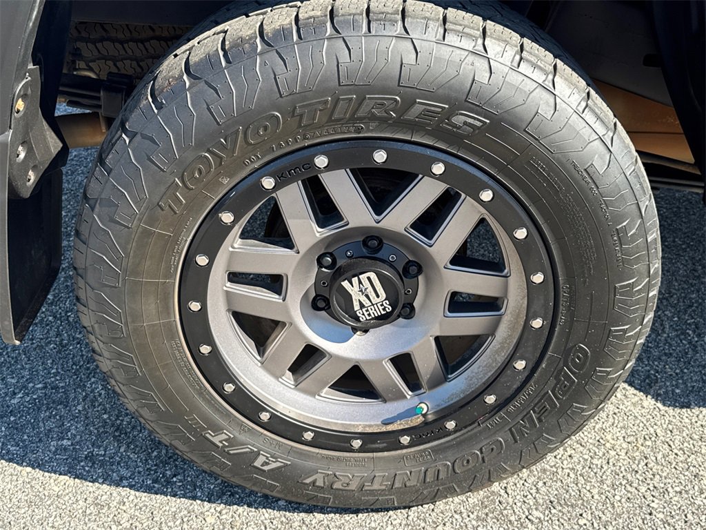 Used 2019 Toyota Tacoma TRD Off-Road image 17