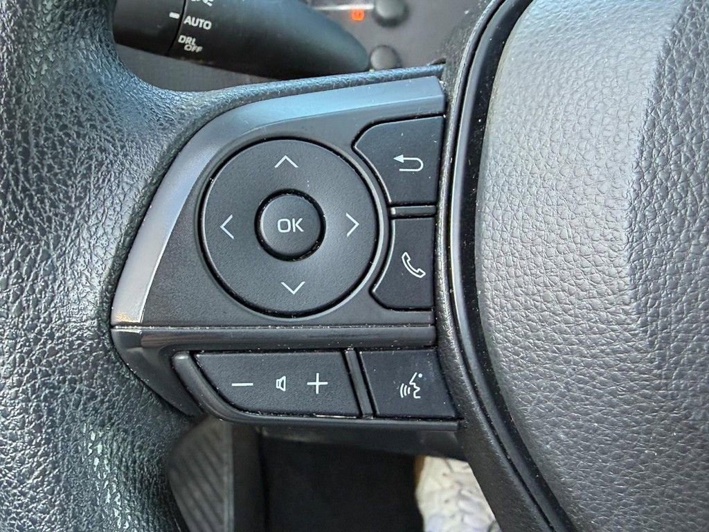 Certified 2023 Toyota Corolla LE image 17