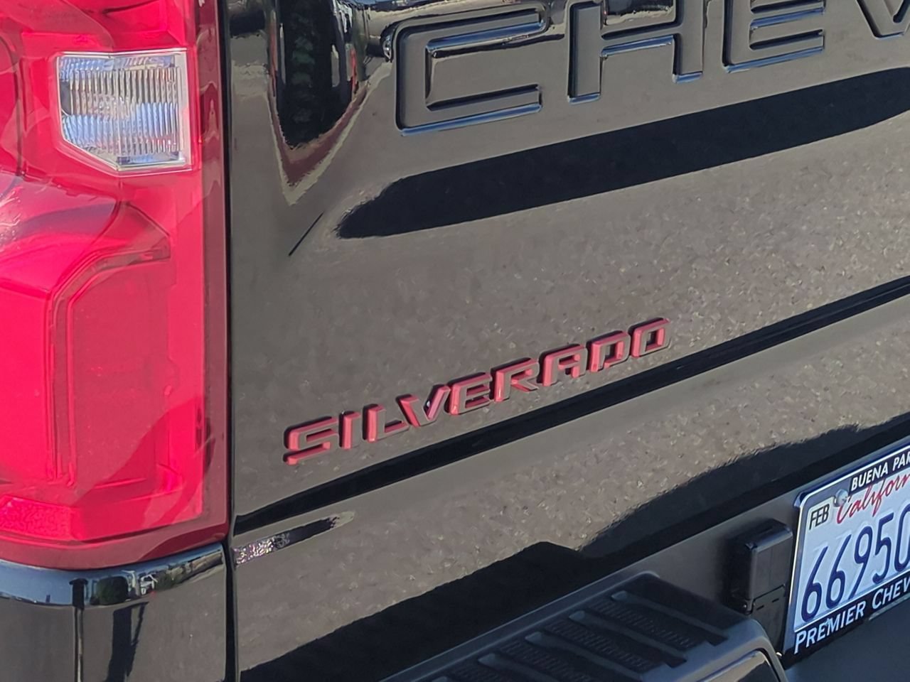 Used 2025 Chevrolet Silverado 1500 LT Trail Boss w/ Convenience Package II AWD/4WD image 32