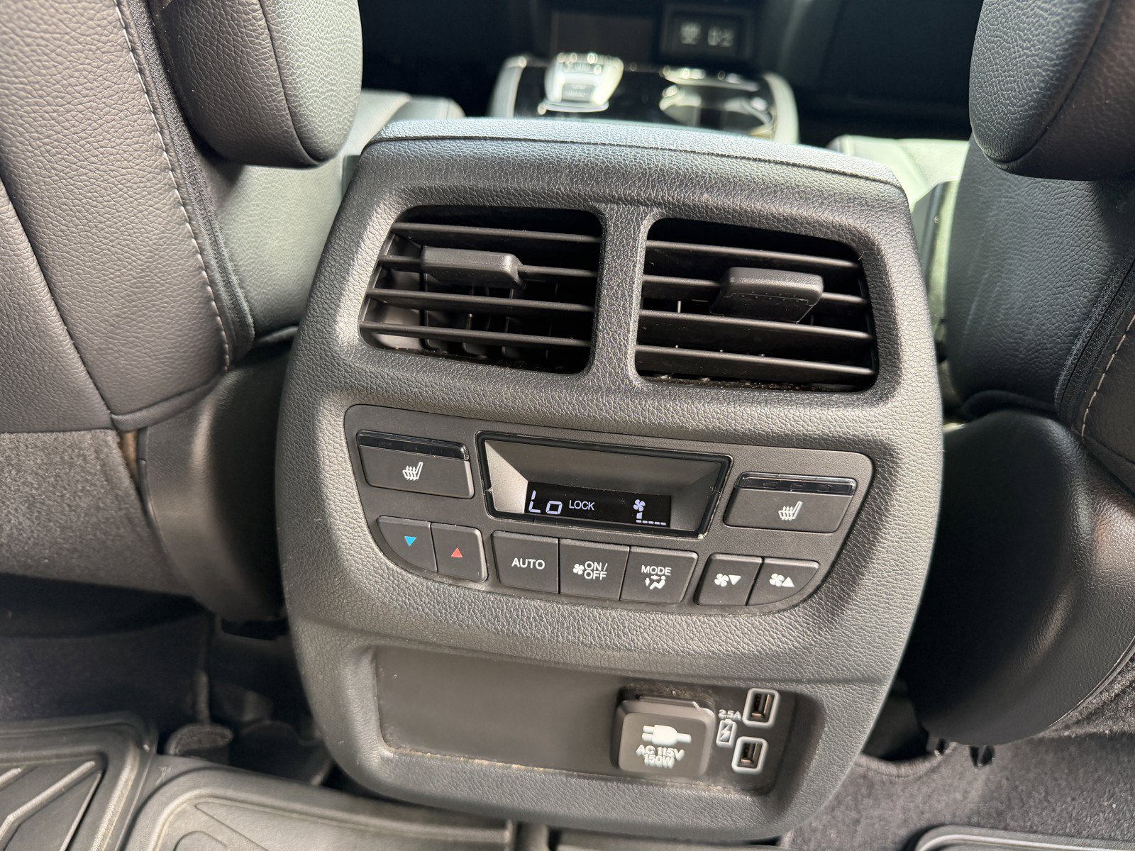 Used 2021 Honda Passport Elite image 12