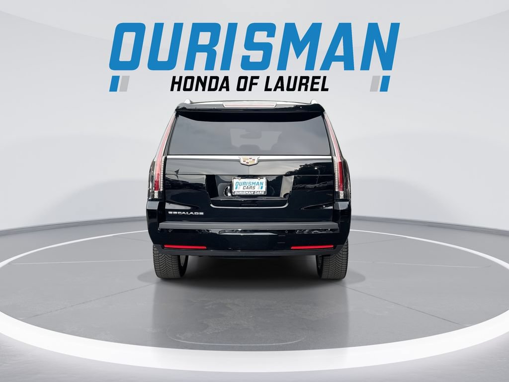 Used 2019 Cadillac Escalade Luxury AWD/4WD image 7