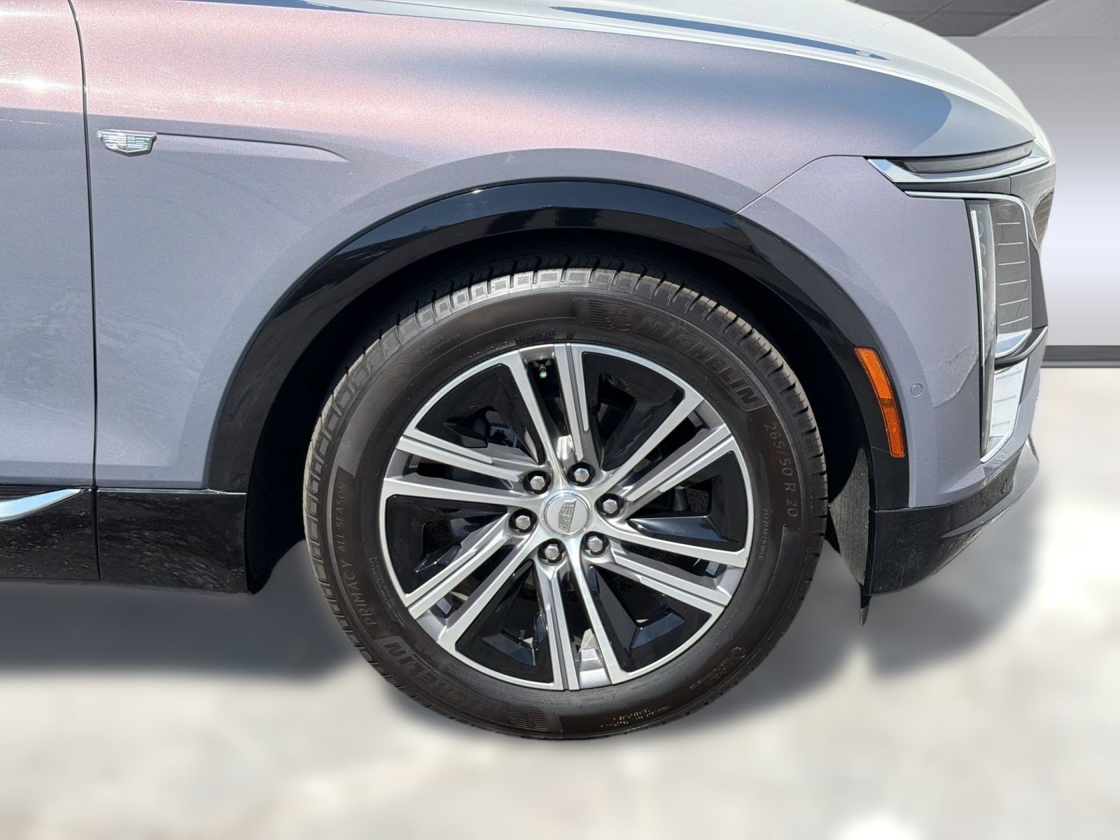 Used 2024 Cadillac Lyriq Luxury RWD image 12