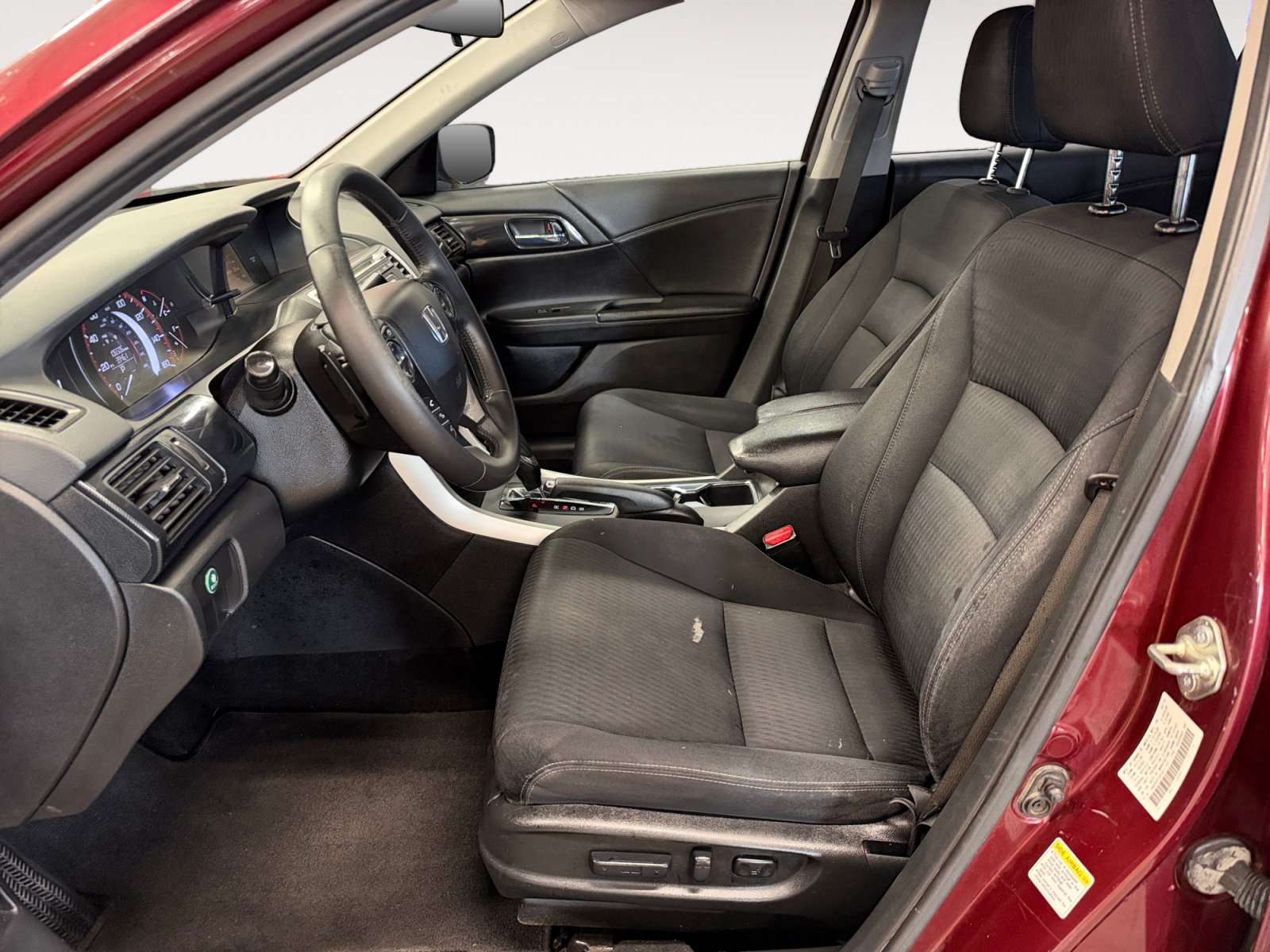 Used 2015 Honda Accord Sport image 22