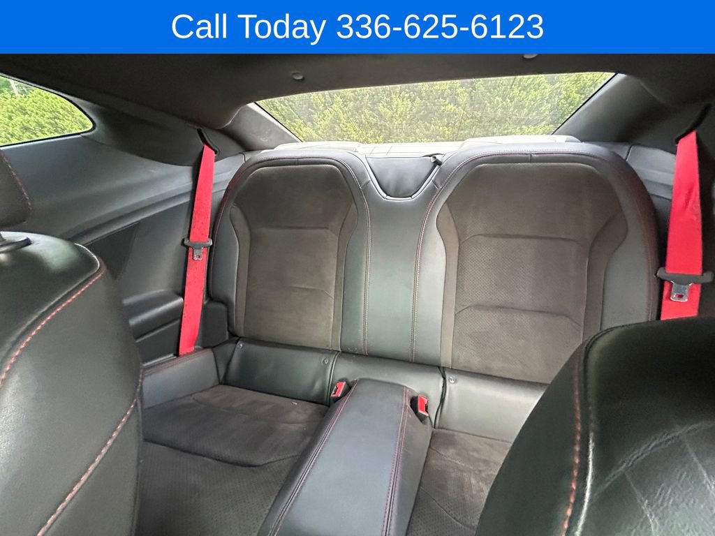 Used 2018 Chevrolet Camaro ZL1 RWD image 18