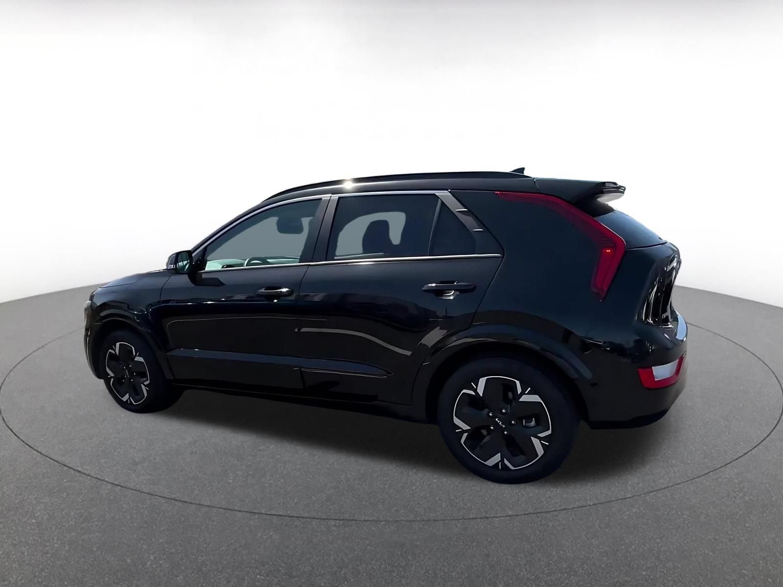 Used 2024 Kia Niro Wind FWD image 10