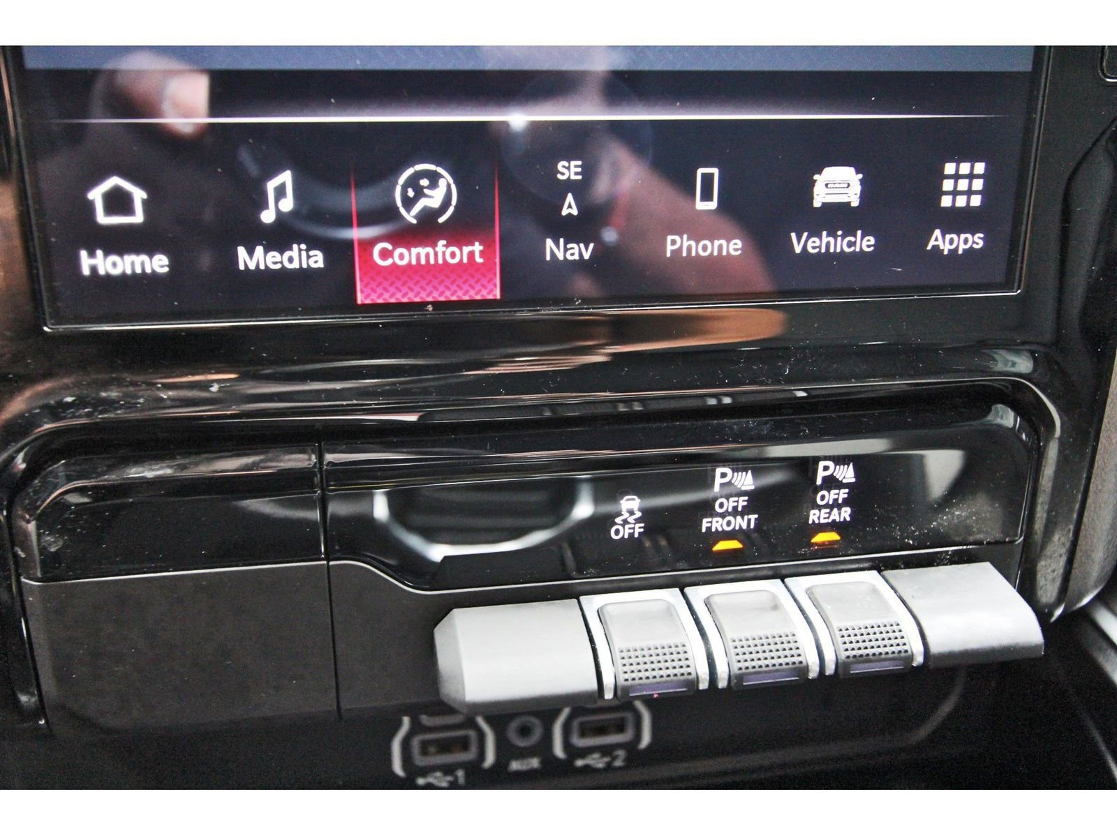 Used 2025 RAM 1500 Lone Star image 28