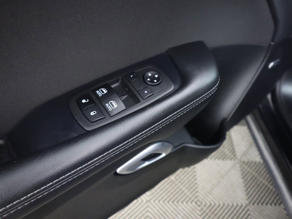 Used 2023 Dodge Challenger R/T w/ Blacktop Package image 30