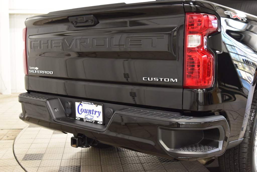 Used 2022 Chevrolet Silverado 1500 Custom AWD/4WD image 21