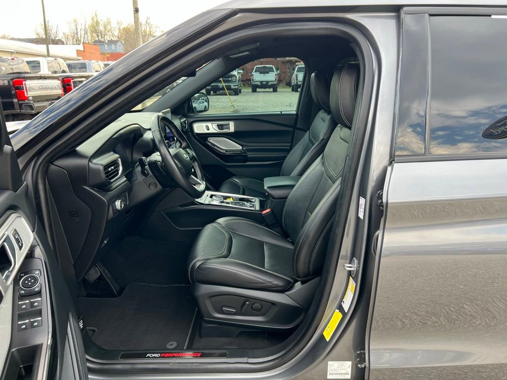 Used 2022 Ford Explorer ST w/ Equipment Group 401A image 13