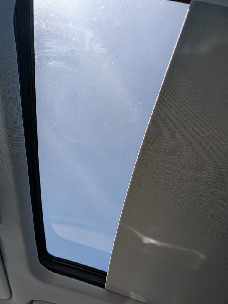 Used 2022 Chevrolet Blazer LT image 17