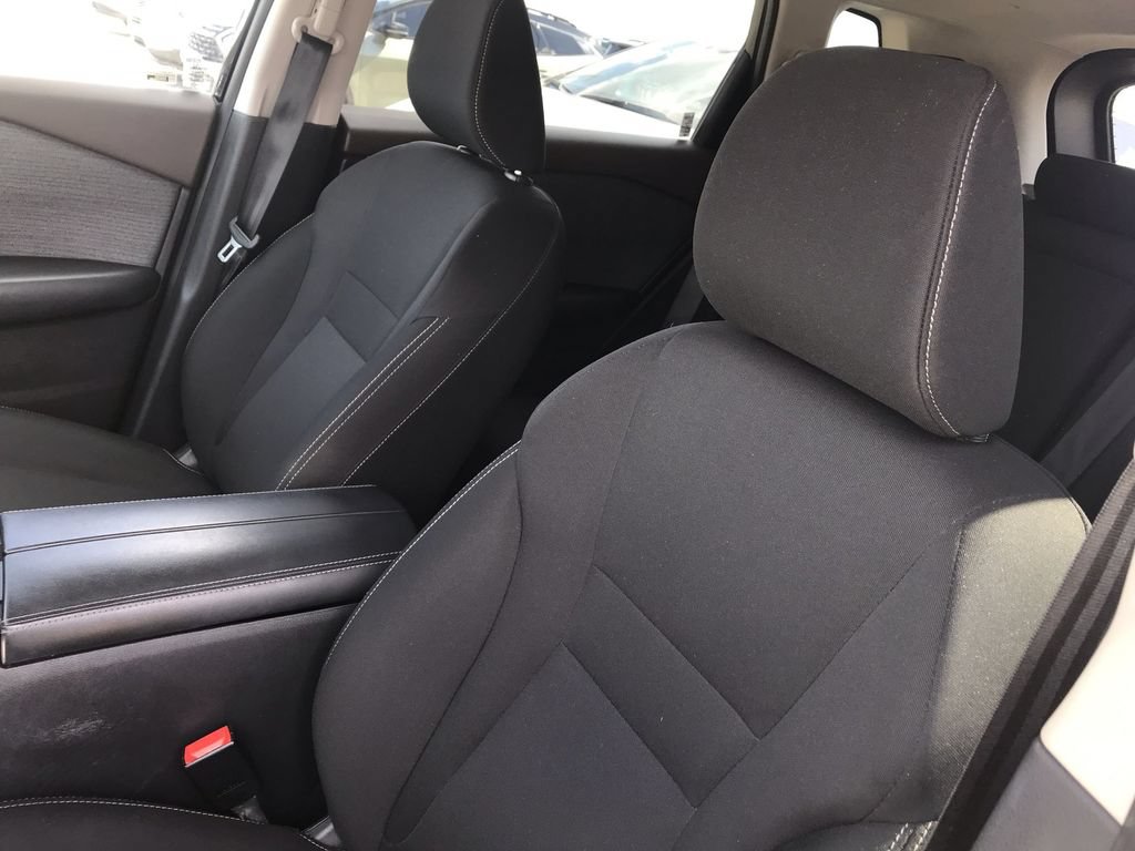 Used 2023 Nissan Rogue S AWD/4WD image 11