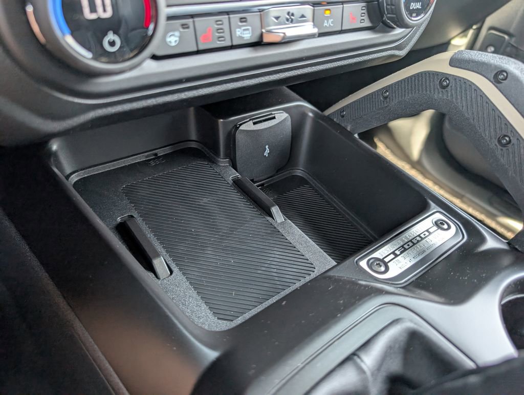 New 2026 Ford Bronco Badlands AWD/4WD image 14