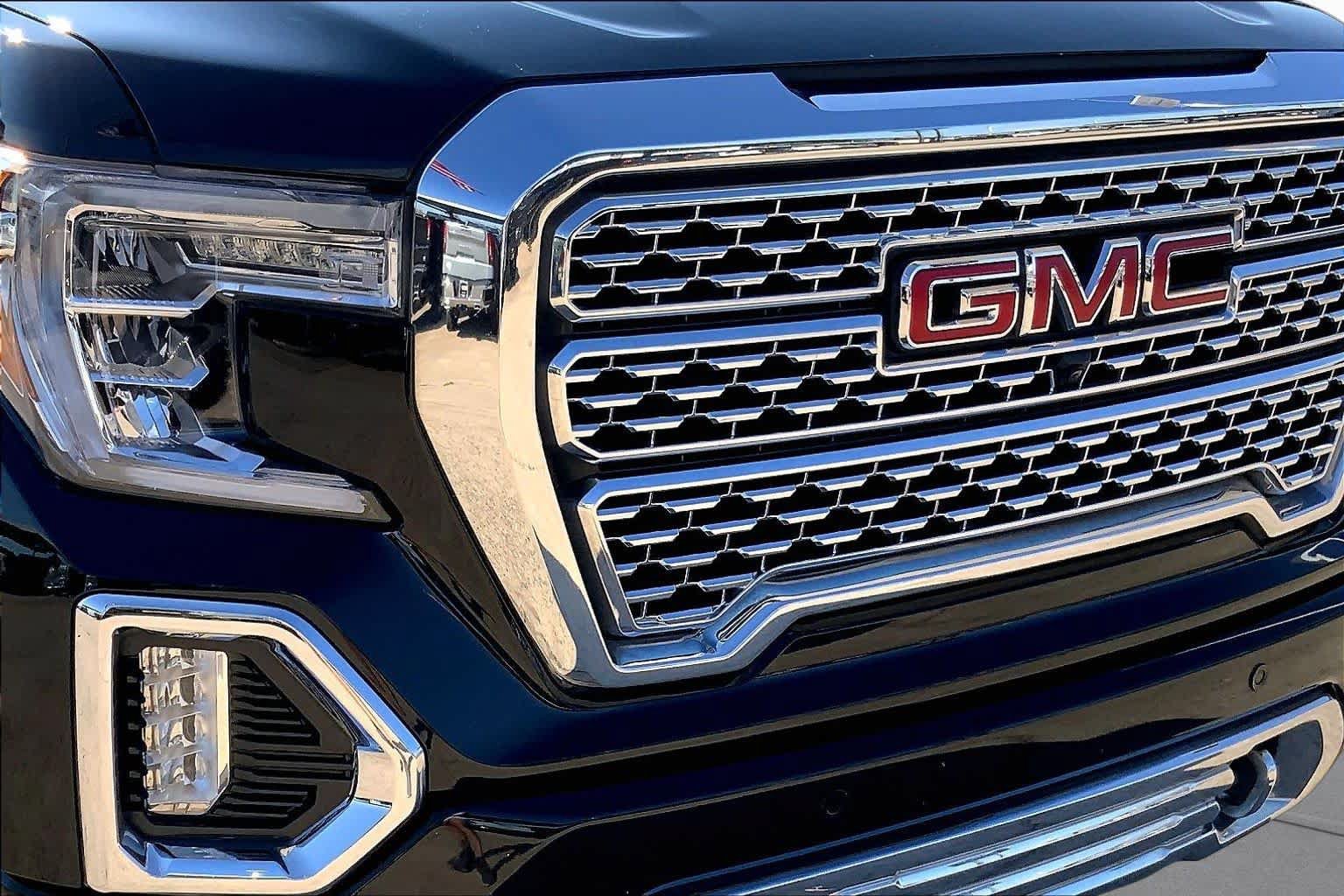 Used 2020 GMC Sierra 1500 Denali w/ Denali Ultimate Package AWD/4WD image 28