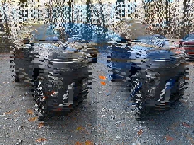 Certified 2024 Hyundai Kona SEL image 2