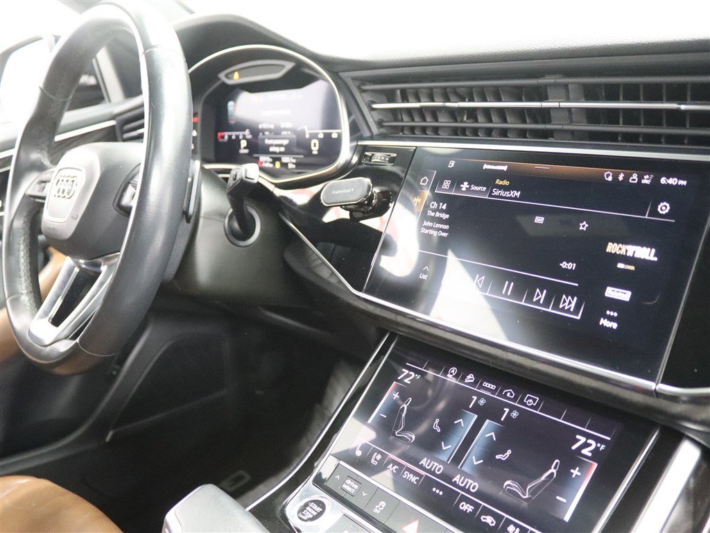 Used 2021 Audi Q8 Premium Plus w/ Premium Plus Package AWD/4WD image 22