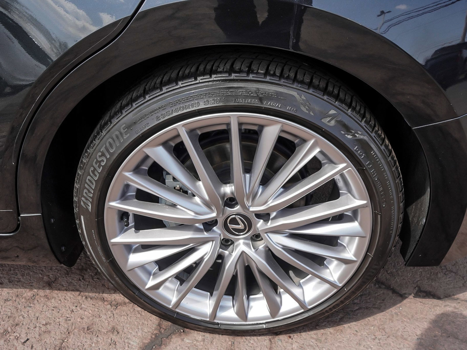 Used 2023 Lexus IS 300 AWD w/ Premium Package image 7