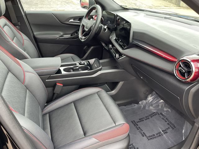 Used 2025 Chevrolet Equinox RS w/ Safety and Technology Package AWD/4WD image 17