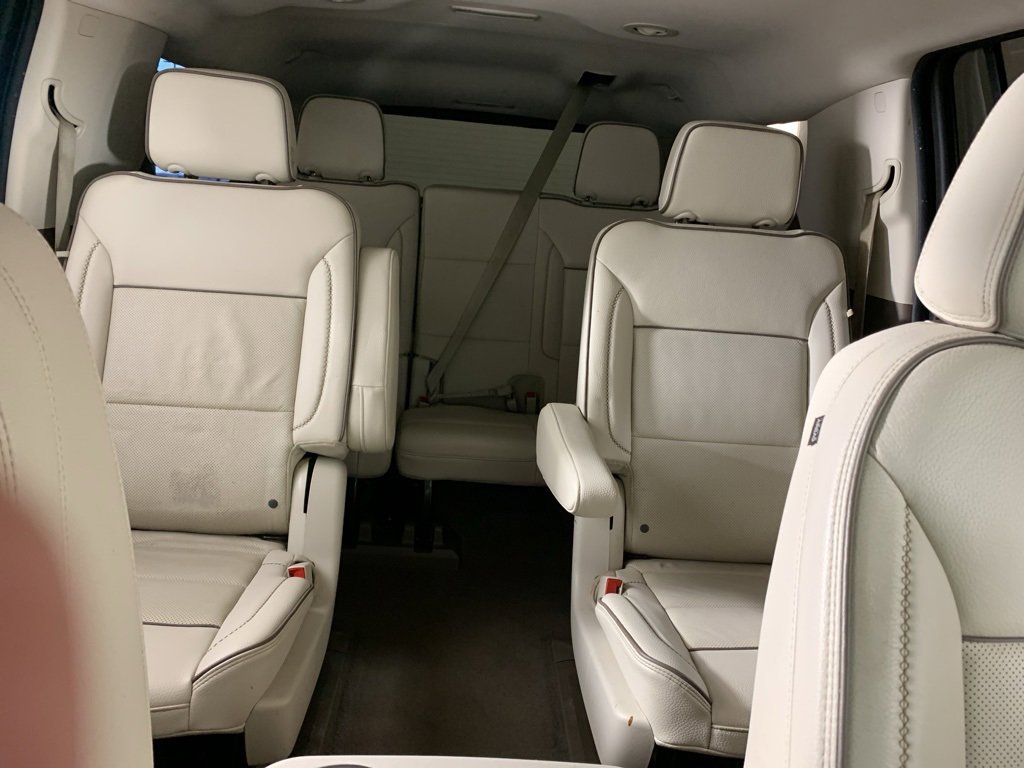 Used 2022 GMC Yukon XL Denali image 30