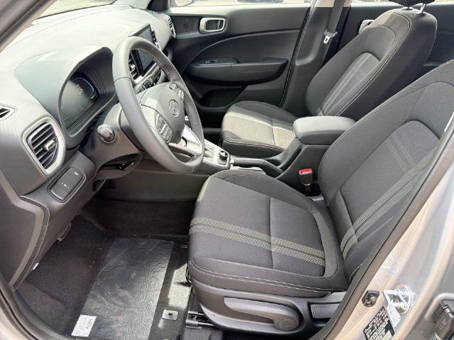 New 2026 Hyundai Venue SEL FWD image 22