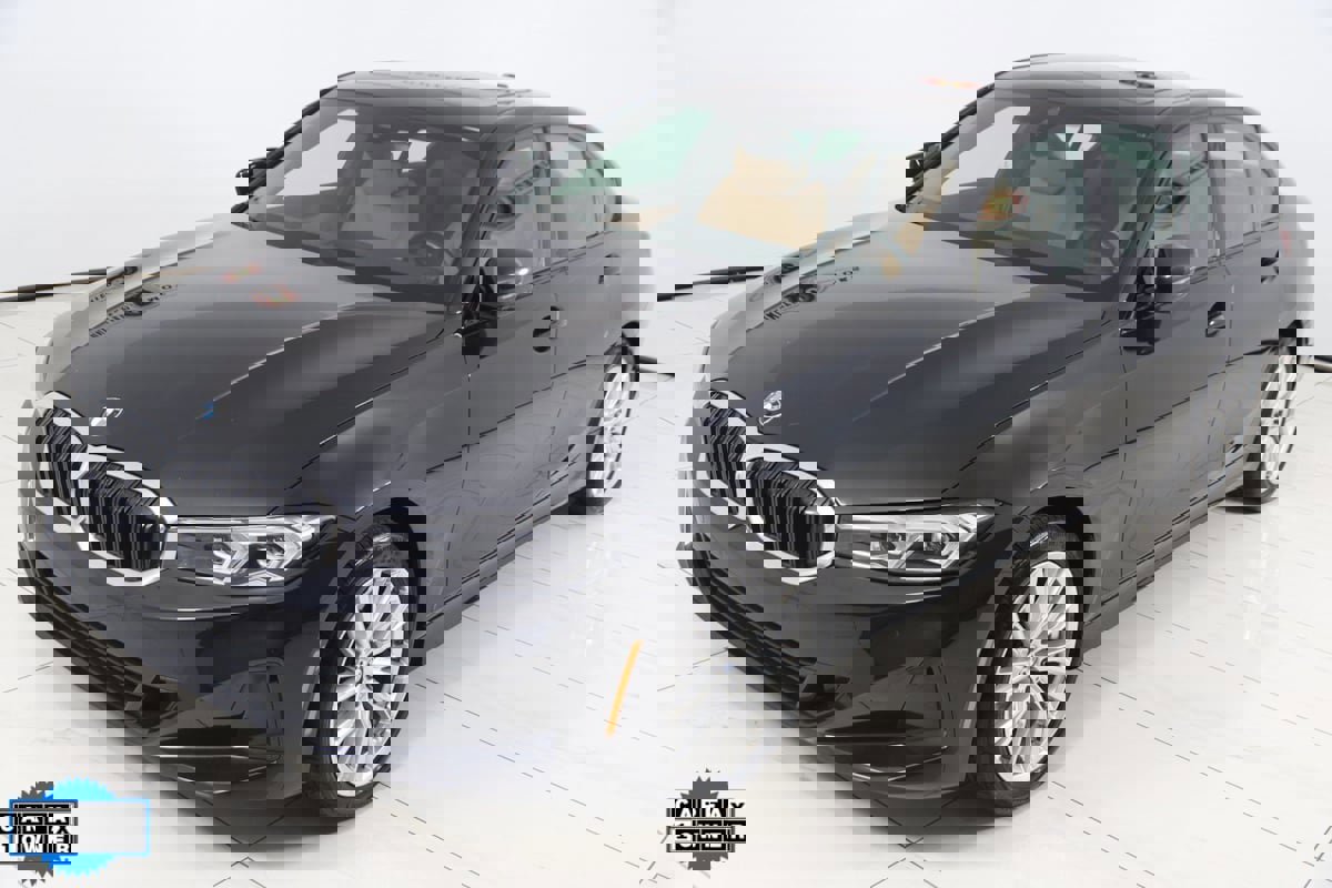 Used 2023 BMW 330i xDrive Sedan w/ Driving Assistance Package image 21