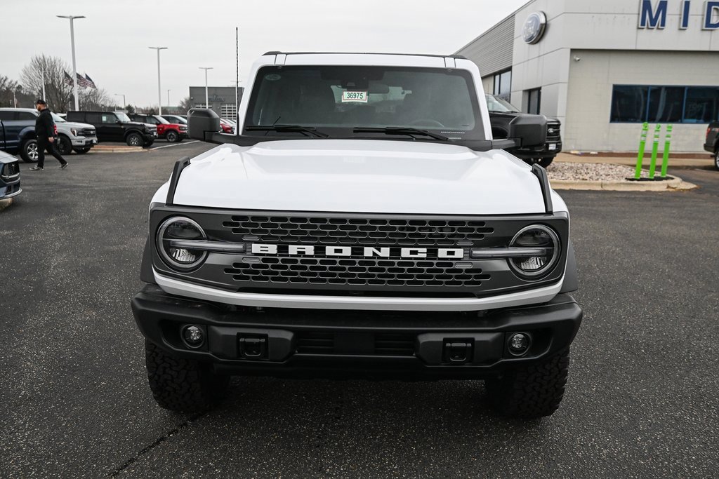 New 2025 Ford Bronco Badlands image 10