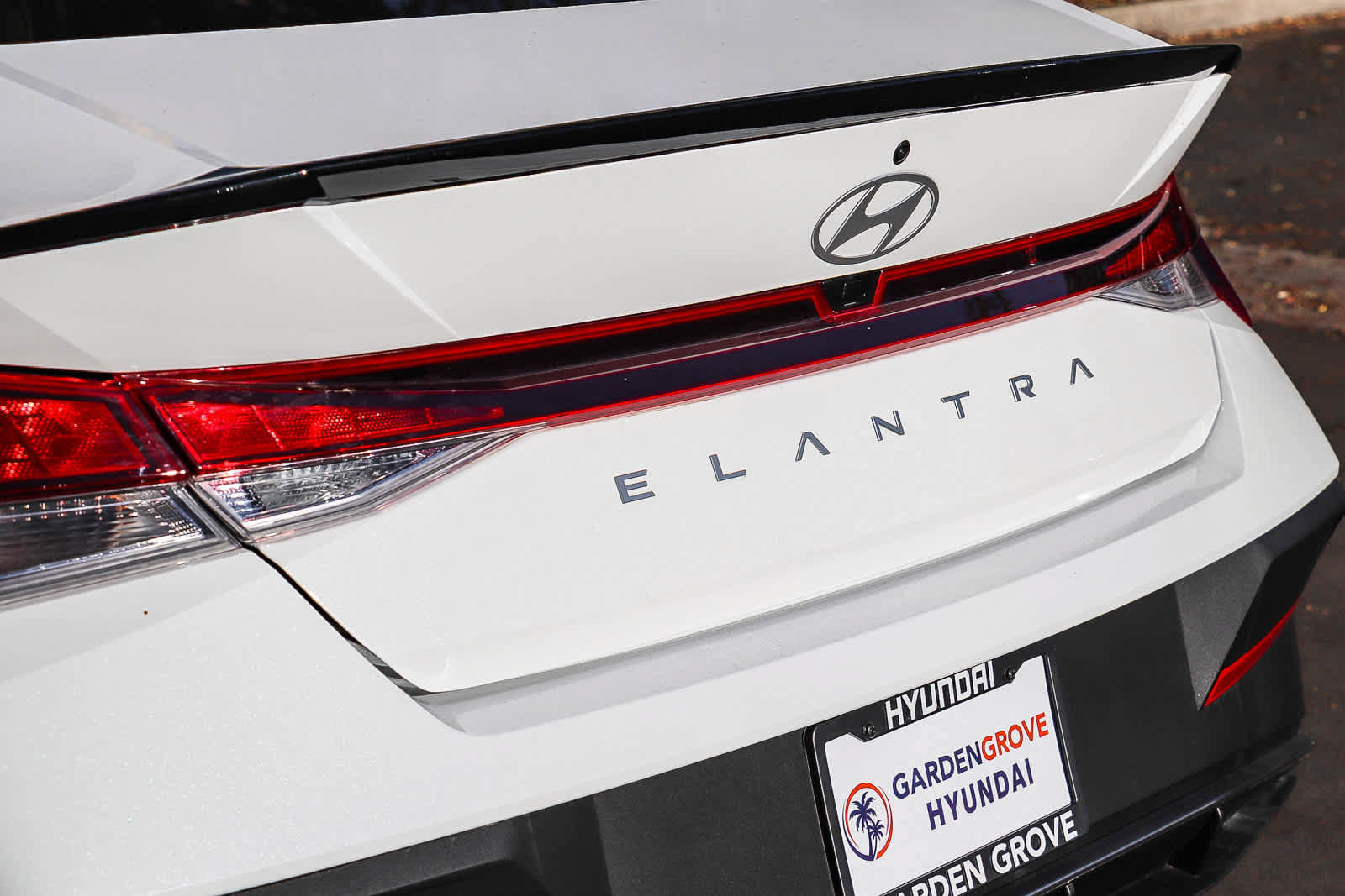 New 2026 Hyundai Elantra Sport FWD image 10