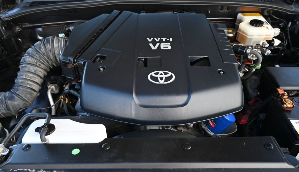 Used 2003 Toyota 4Runner Limited image 18