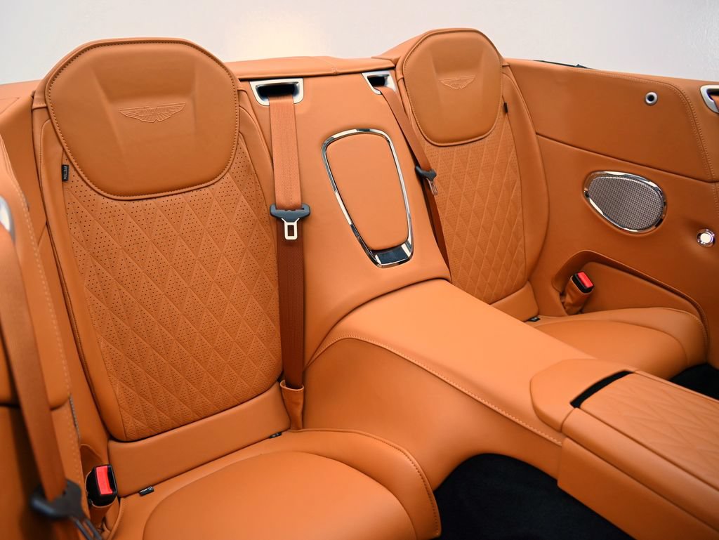 Used 2025 Aston Martin DB12 Convertible RWD image 13