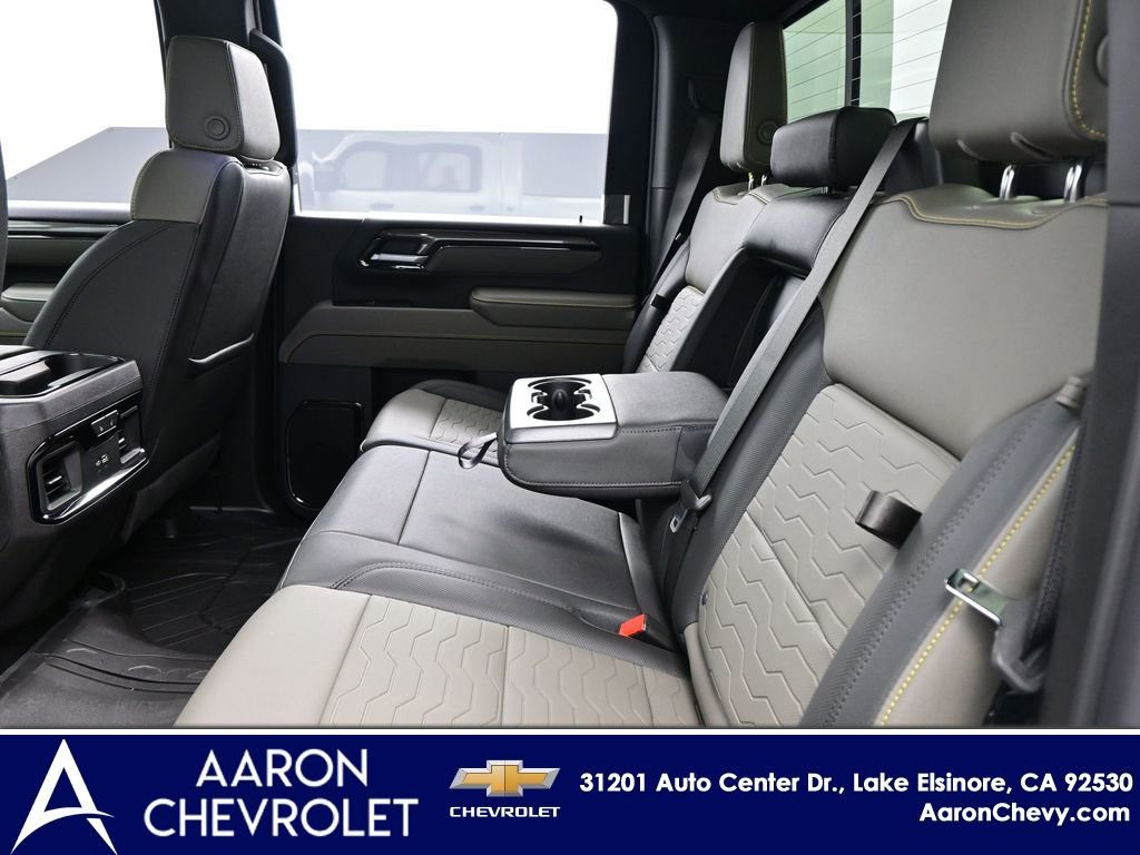 New 2026 Chevrolet Silverado 2500 ZR2 AWD/4WD image 17