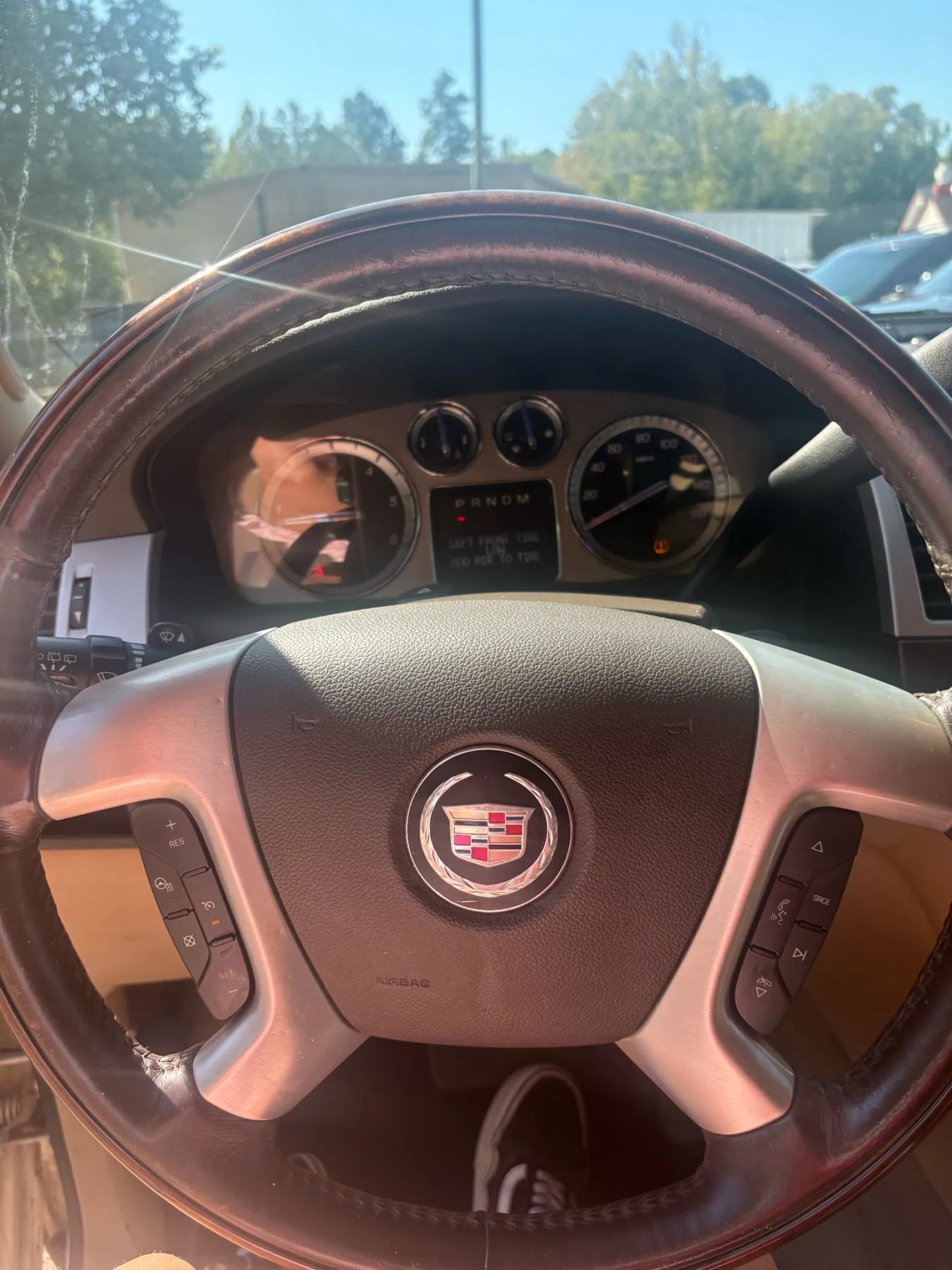 Used 2013 Cadillac Escalade ESV Premium image 40